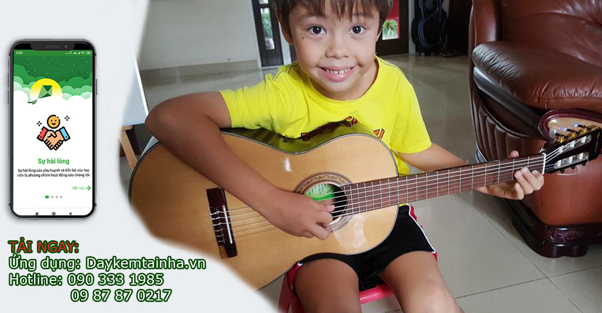 dạy k&egrave;m guitar tại nh&agrave;